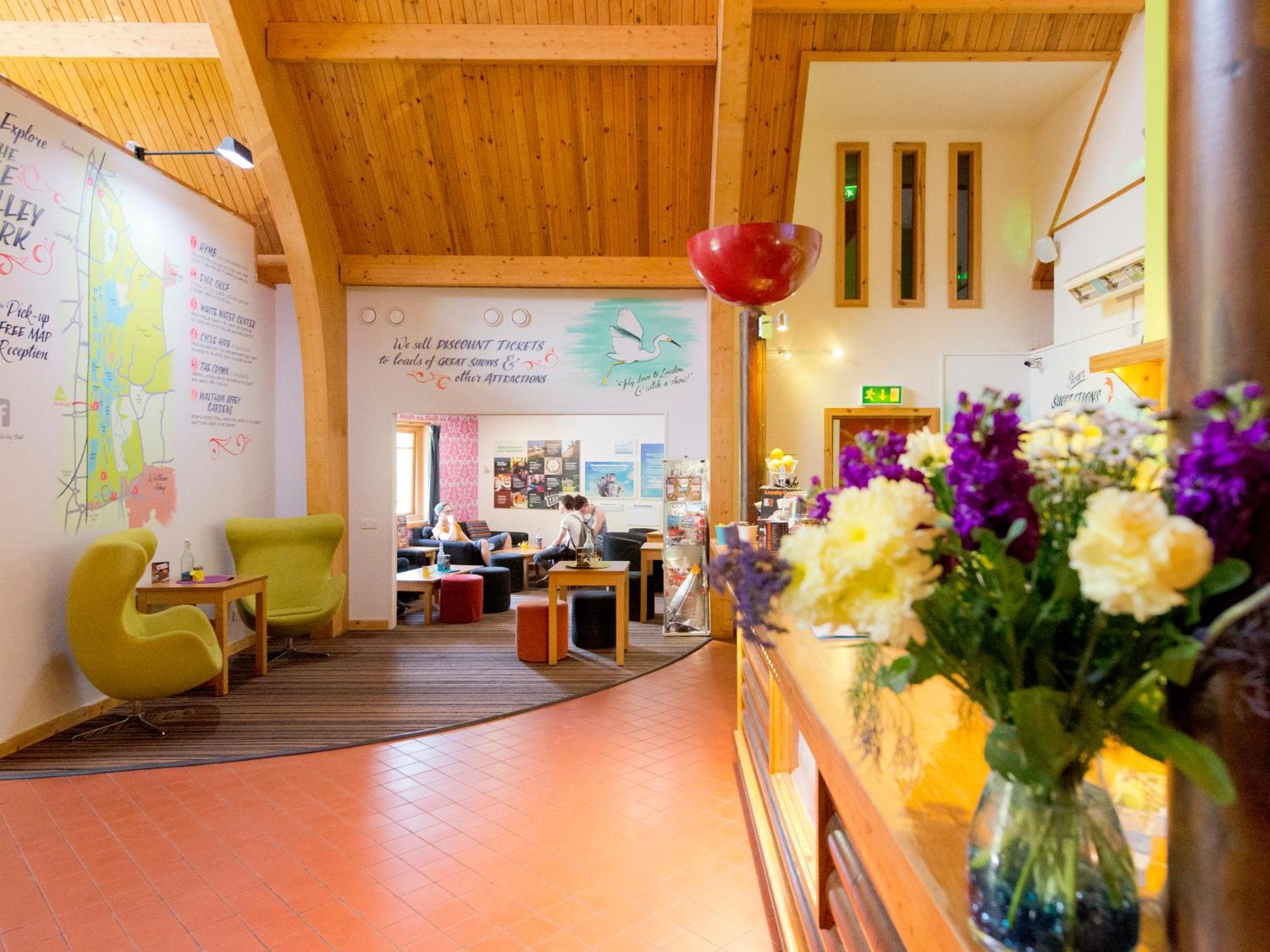 Yha London Lee Valley Чесхант Экстерьер фото