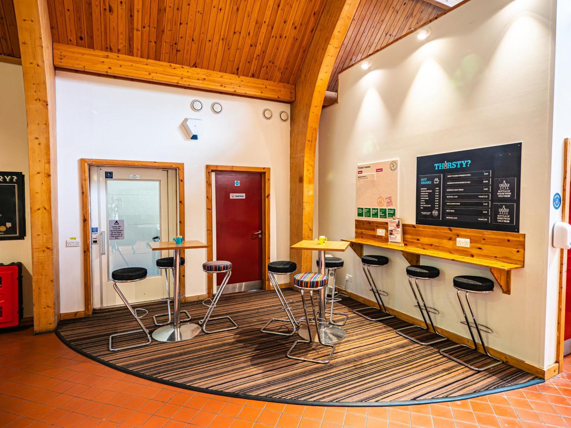 Yha London Lee Valley Чесхант Экстерьер фото